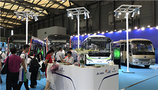 公交、團(tuán)體、BRT 宇通上演“重磅大咖秀”