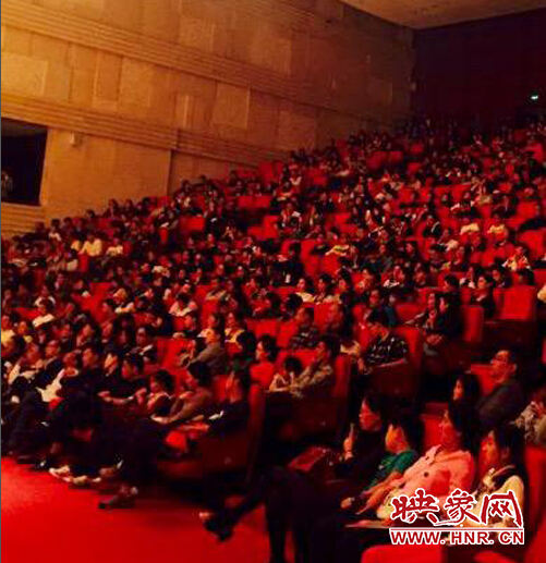 李明陽(yáng)、謝怡晨鋼琴音樂(lè)會(huì)在河南藝術(shù)中心圓滿落幕