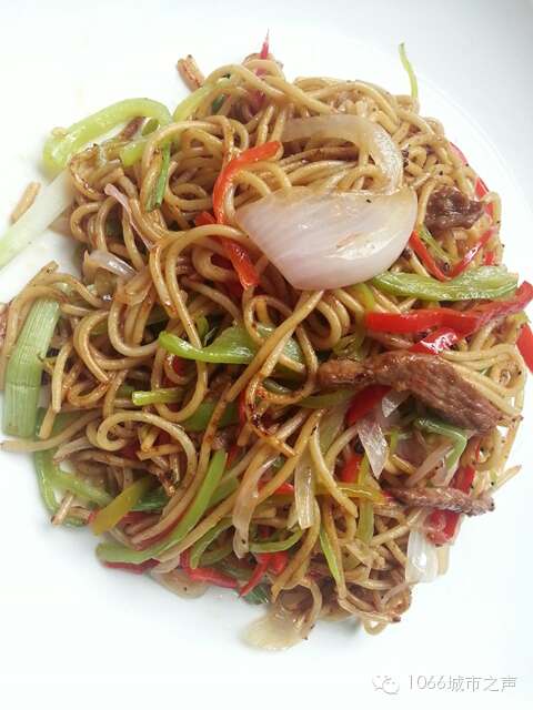 意面?；页：贸园?！吃這個(gè)，口齒一定要好哦！