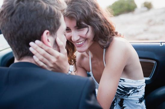 寧可失去尊嚴(yán)，也不要離開他