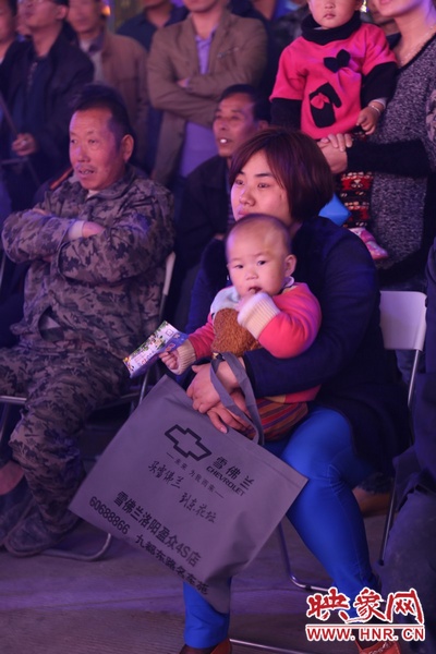 生動(dòng)有趣的游戲環(huán)節(jié)，觀眾參與積極，獎(jiǎng)品很給力。