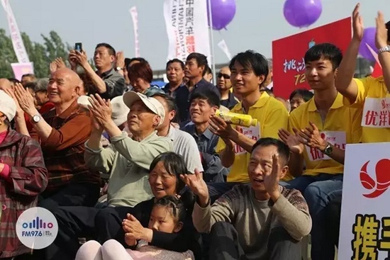 看你們的表情就知道，你們在想，再來一段！