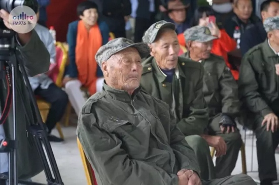 臺上展風采，臺下笑開懷