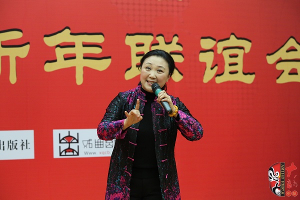 著名豫劇表演藝術(shù)家馬蘭演唱豫劇《朝陽(yáng)溝》選段“”蓮花白、白生生