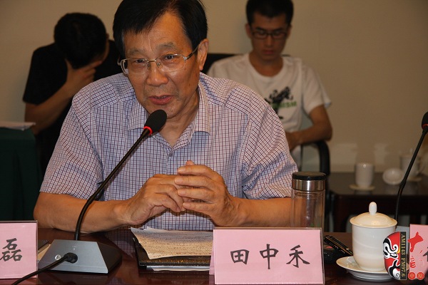 原文聯(lián)主席、作家協(xié)會主席田中禾