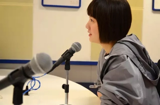 360°無死角，純素顏依舊那么美。這樣的顏值，你還敢說童星都長殘了？