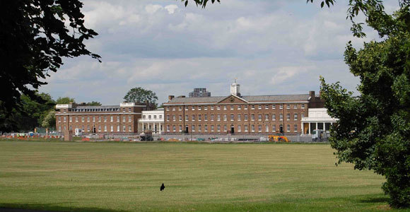 皇家炮兵軍營(yíng)