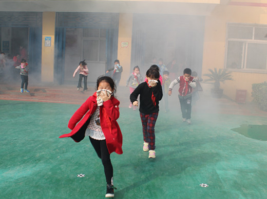 做好防護(hù)措施 做好防護(hù)措施