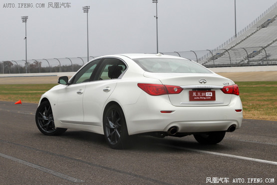 英菲尼迪Q50 英菲尼迪Q50