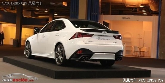 雷克薩斯 雷克薩斯