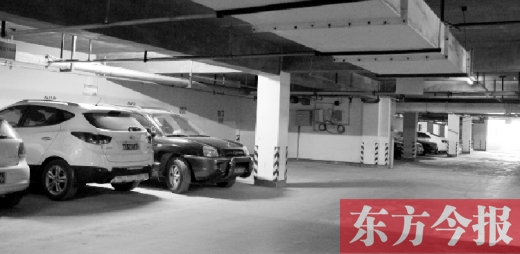 某小區(qū)的地下停車位仍有空位 某小區(qū)的地下停車位仍有空位