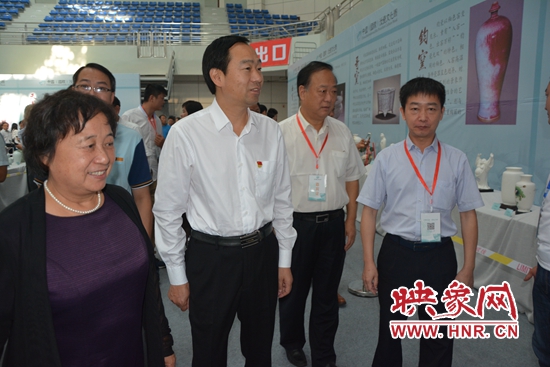 中國(guó)(國(guó)際)汝瓷文化周汝州開幕 中國(guó)(國(guó)際)汝瓷文化周汝州開幕