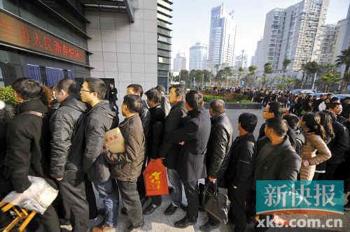 溫州部分豪宅房?jī)r(jià)被腰斬每平8萬(wàn)跌至4.5萬(wàn) 溫州部分豪宅房?jī)r(jià)被腰斬每平8萬(wàn)跌至4.5萬(wàn)