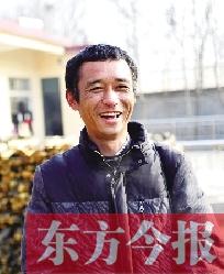 村醫(yī)行醫(yī)24年免費為五保戶看病 摩托車騎壞2輛 村醫(yī)行醫(yī)24年免費為五保戶看病 摩托車騎壞2輛