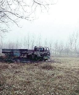 鋼材被偷，貨車被燒