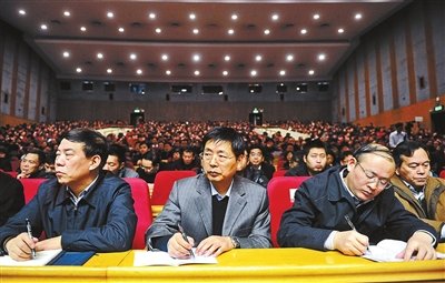 中紀(jì)委稱每年受處分縣級以上官員數(shù)超礦難死亡數(shù) 中紀(jì)委稱每年受處分縣級以上官員數(shù)超礦難死亡數(shù)