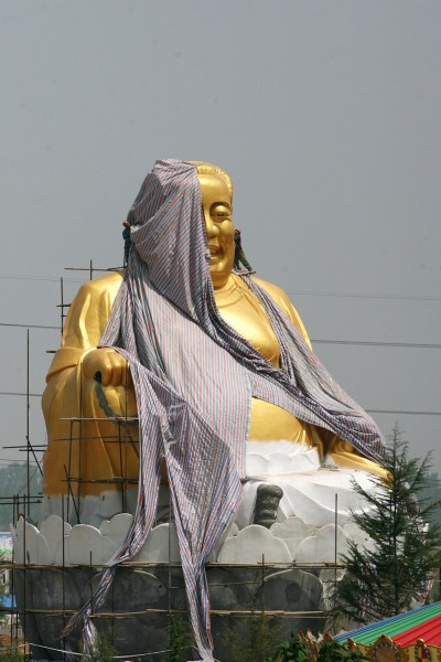 洛陽(yáng)大背頭彌勒佛