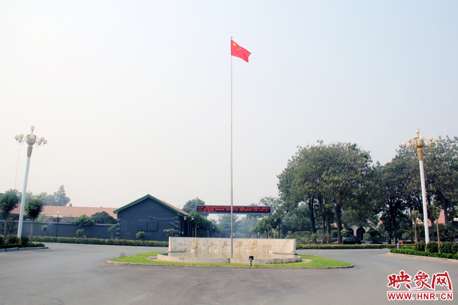 滑縣縣委大院的前廣場(chǎng)。