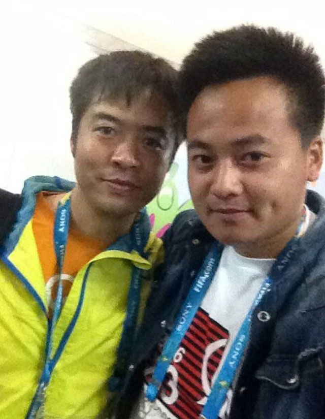 世界杯與段暄合影。