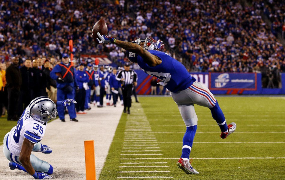 　單幅二等獎(jiǎng)，單手接球。