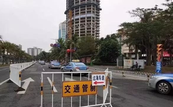 一家五口滯留?？?天 港口附近方便面都買不到