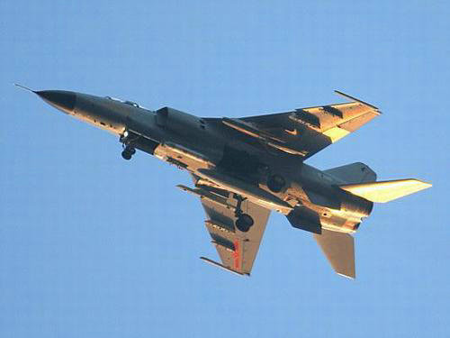 資料圖：進行訓練中國空軍飛豹戰(zhàn)機。