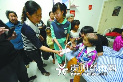 好心人送來酸奶。