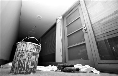 昨日，首師大公布的北京致遠東方教育科技有限公司和工商局網站公司注冊地空無一人。新京報記者 黃月 攝