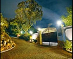 內(nèi)地買家購(gòu)香港超級(jí)豪宅僅稅款須繳4500多萬(wàn)(圖) 內(nèi)地買家購(gòu)香港超級(jí)豪宅僅稅款須繳4500多萬(wàn)(圖)