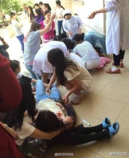 云南大學(xué)發(fā)生持刀傷人事件 男子爬上女生宿舍行兇 云南大學(xué)發(fā)生持刀傷人事件 男子爬上女生宿舍行兇