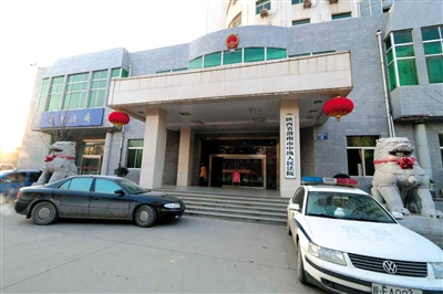 李宏亮在被違規(guī)辦理了監(jiān)外執(zhí)行后，再犯命案。