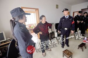 民警臨時當(dāng)起了老兩口的調(diào)解員