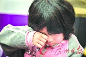 9歲女童得怪病 因服用廉價(jià)激素藥物致全身長毛 9歲女童得怪病 因服用廉價(jià)激素藥物致全身長毛