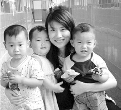 感動(dòng)中國(guó)候選人墓位疑因建高價(jià)墓被私自移走 感動(dòng)中國(guó)候選人墓位疑因建高價(jià)墓被私自移走