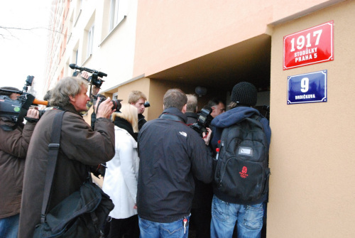 捷克總統(tǒng)直選末輪投票澤曼稱如當(dāng)選不會(huì)見達(dá)賴 捷克總統(tǒng)直選末輪投票澤曼稱如當(dāng)選不會(huì)見達(dá)賴