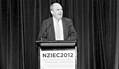 我非常重視新西蘭作為國際留學(xué)大國的聲譽(yù)，新西蘭教育在英語國家內(nèi)是排得上前五名的。新西蘭的大學(xué)會(huì)重視自己的聲譽(yù)，不會(huì)輕易縱容自己的學(xué)生。