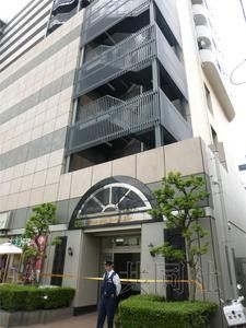 5月27日，埼玉縣蕨市一公寓樓發(fā)生疑似強迫殉情案，一名日本人男性和一名中國籍女性死亡。