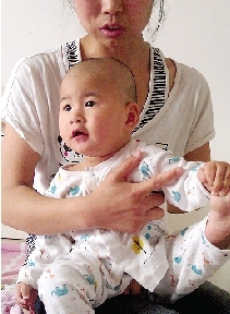 經(jīng)過幾個(gè)月治療，涵涵的病情好轉(zhuǎn)多了。