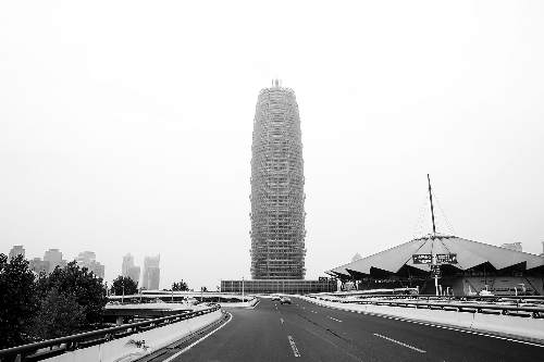 在鄭東新區(qū)CBD，“虛擬辦公室”業(yè)務已悄然出現(xiàn)　河南商報首席記者 楊東華/攝