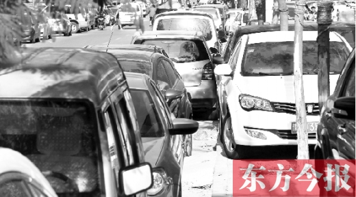 鄭州停車位緊張，給愛車找個(gè)車位每天都在考驗(yàn)著車主的智慧