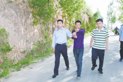 嫌犯指認作案現(xiàn)場