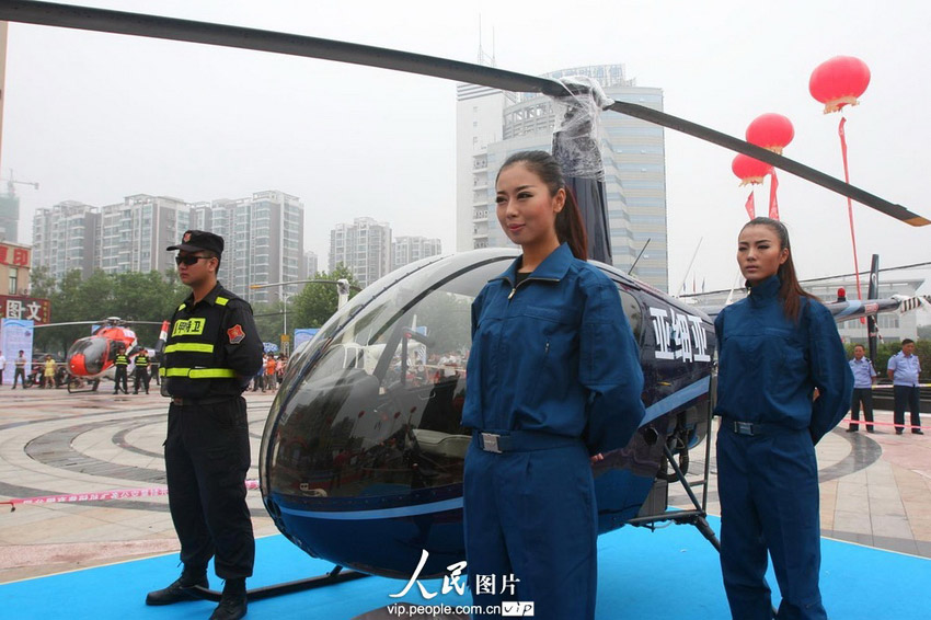 河南開封首家飛機(jī)4S店正式營(yíng)業(yè) 河南開封首家飛機(jī)4S店正式營(yíng)業(yè)