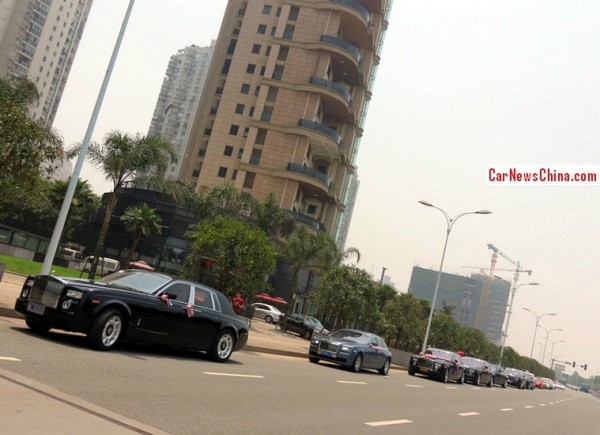 最貴婚車總價(jià)超1億 處女新娘真容首現(xiàn) 最貴婚車總價(jià)超1億 處女新娘真容首現(xiàn)