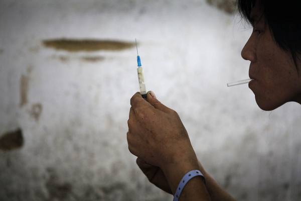 真實(shí)記錄一個(gè)吸毒者生命最后19天 真實(shí)記錄一個(gè)吸毒者生命最后19天