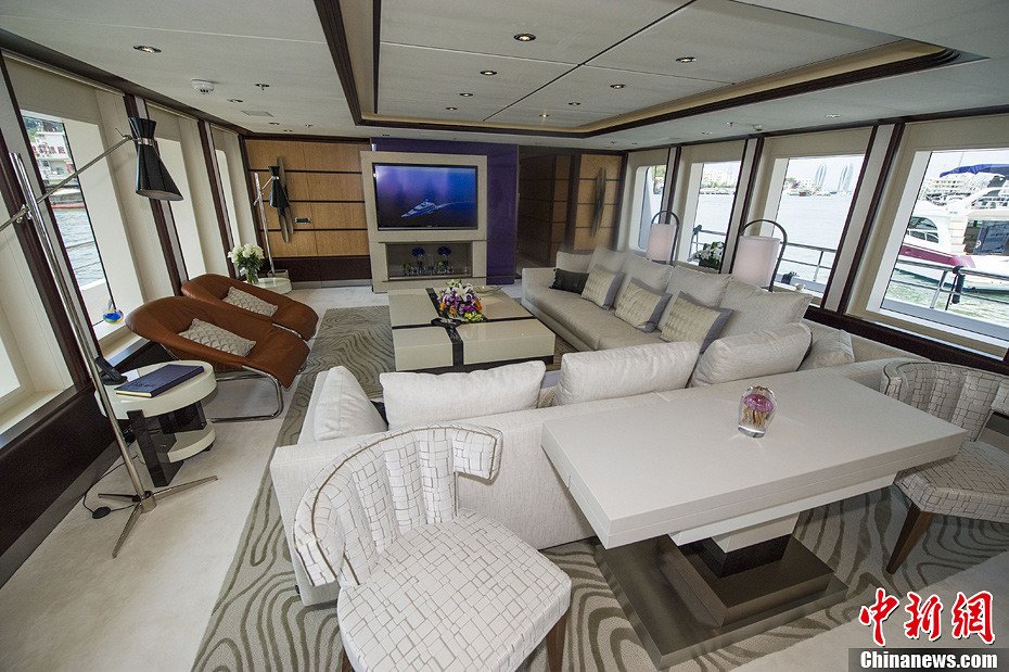 中國(guó)買家購(gòu)3億豪華游艇 中國(guó)買家購(gòu)3億豪華游艇