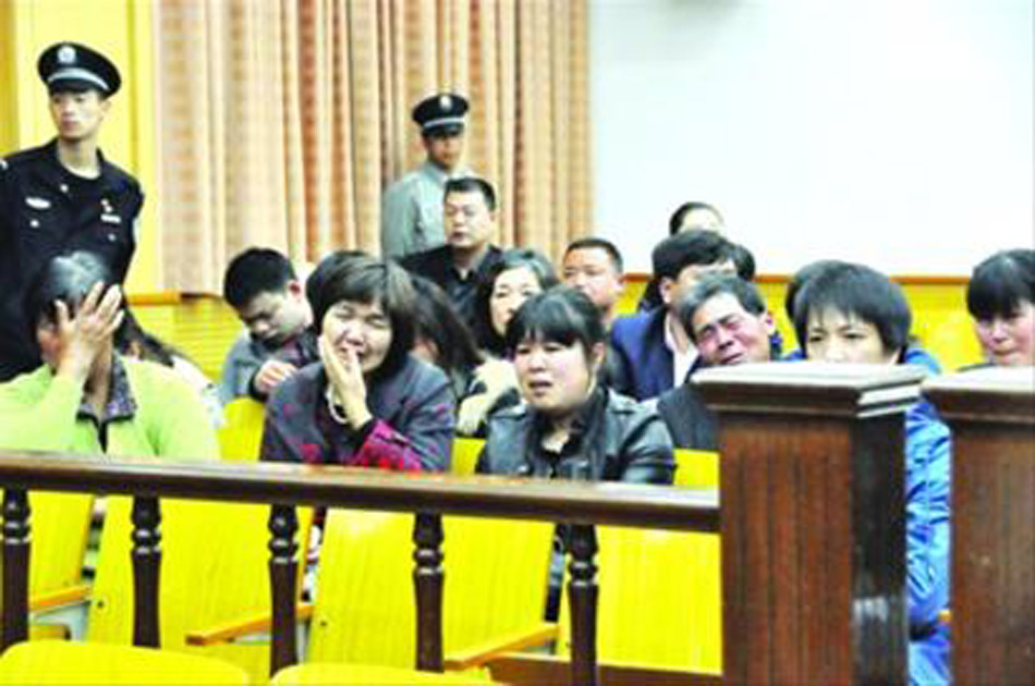 大學(xué)生撞死5名養(yǎng)護(hù)工案開庭 大學(xué)生撞死5名養(yǎng)護(hù)工案開庭