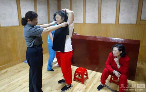 女死囚臨刑前的12小時(shí) 女死囚臨刑前的12小時(shí)