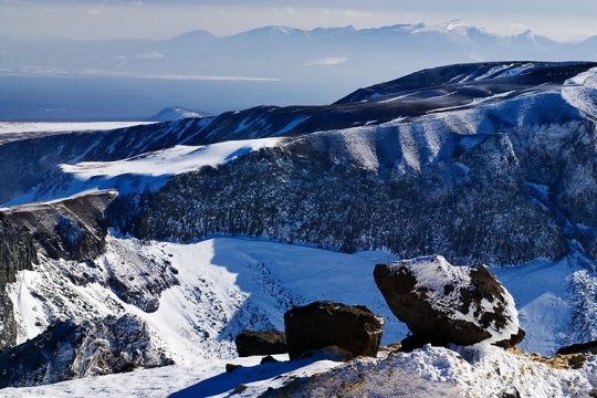 山的那一邊是未知的世界 山的那一邊是未知的世界
