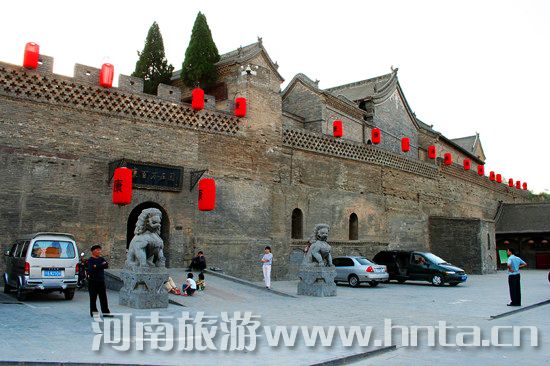 當(dāng)端午遇到高考 “減壓游”成主角 當(dāng)端午遇到高考 “減壓游”成主角