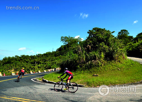 “騎”樂(lè)無(wú)窮 海岸線騎行不挑車型只挑心情 “騎”樂(lè)無(wú)窮 海岸線騎行不挑車型只挑心情